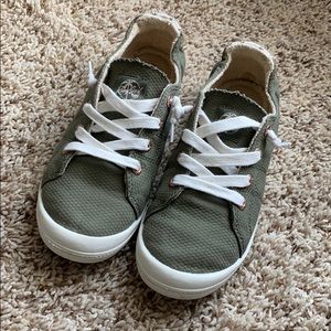 Roxy Bayshore size 7